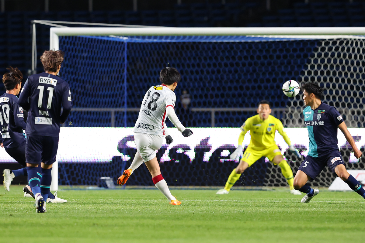 Antlers take over first place as Ueda tops scoring chart
