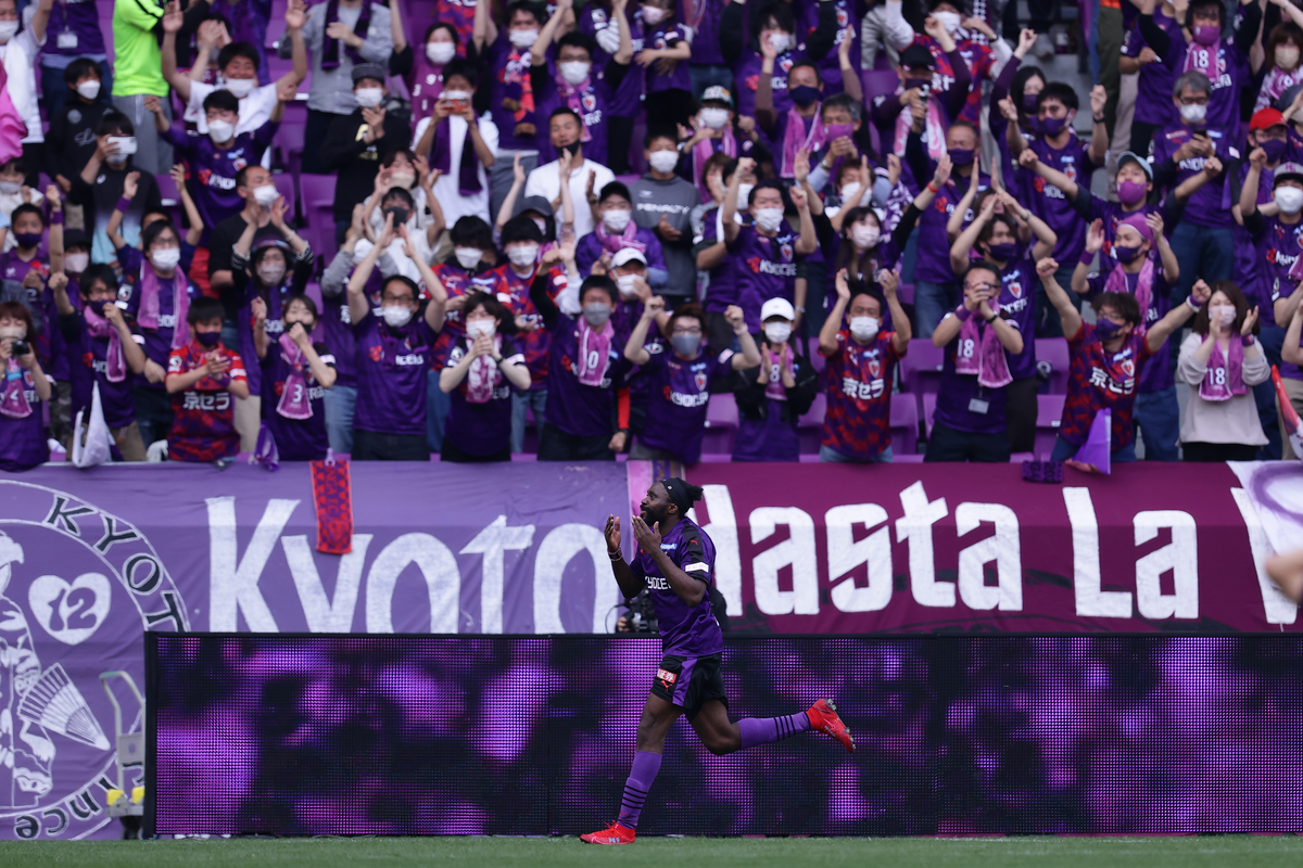 Utaka brace fires him to top of scoring chart