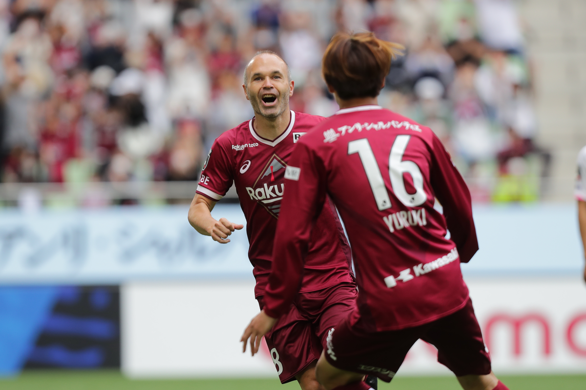 J1 Matchweek 13 Recap: Iniesta shines for Vissel, Antlers stay top