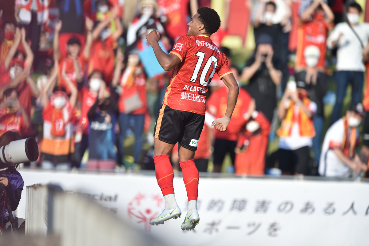 Grampus, Sanfrecce win big in J.League YBC Levain Cup play-off stage first legs