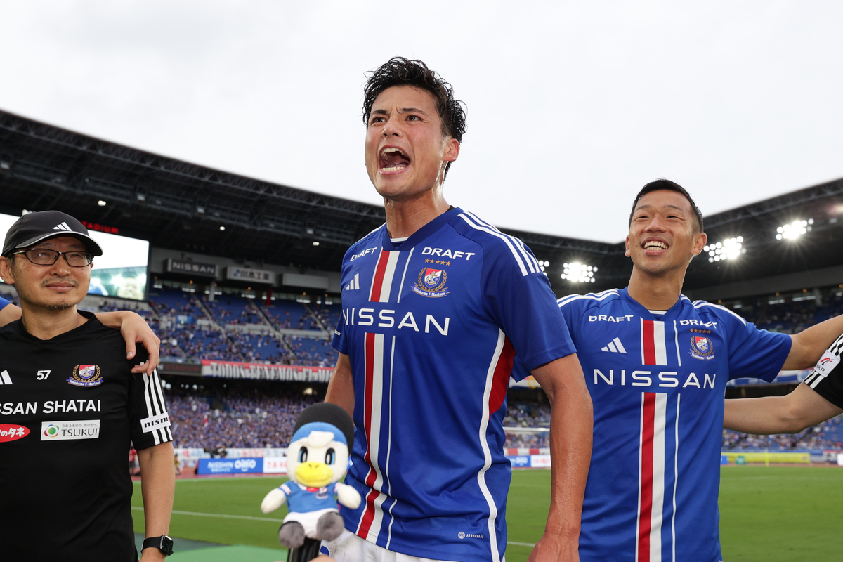 Stoppage time thrillers see Marinos leapfrog Vissel for first place