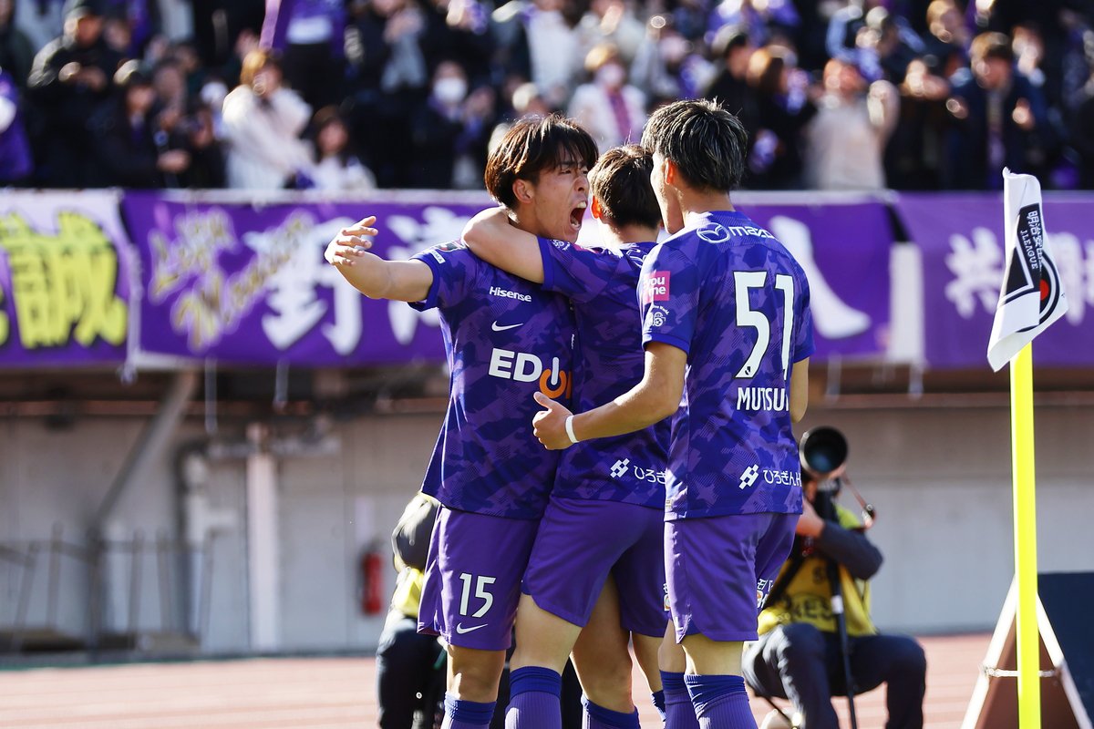 1812876421-1201x800-5b2df79.