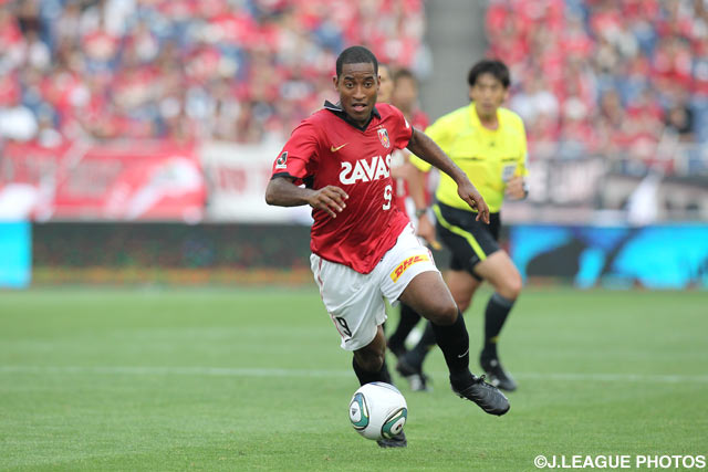 J.League icon Edmilson signs as Cerezo’s Forlan replacement