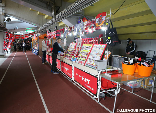 Grampus announce charity tee-shirt