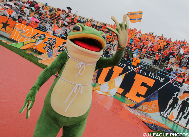 Ippei-Kun visits Zweigen Kanazawa