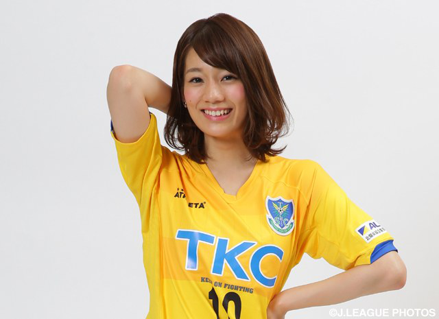Female Manager Sato to promote J2