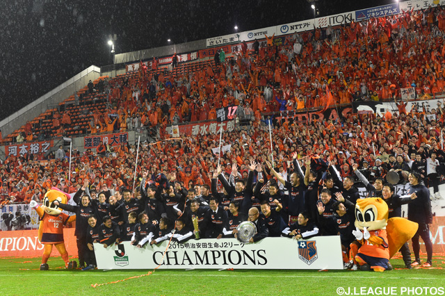 Kikuchi and Ienaga delighted with Omiya triumph