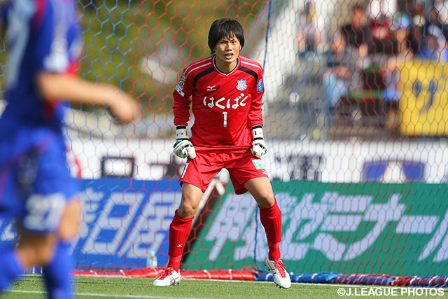 New Grampus goalkeeper Ogi hopes to inspire youth