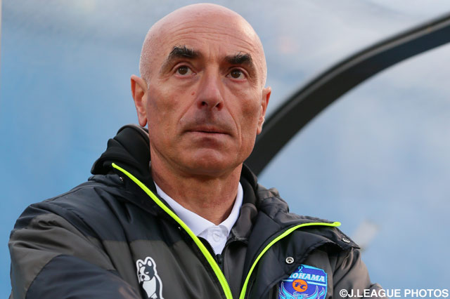 Yokohama FC manager Rus steps down