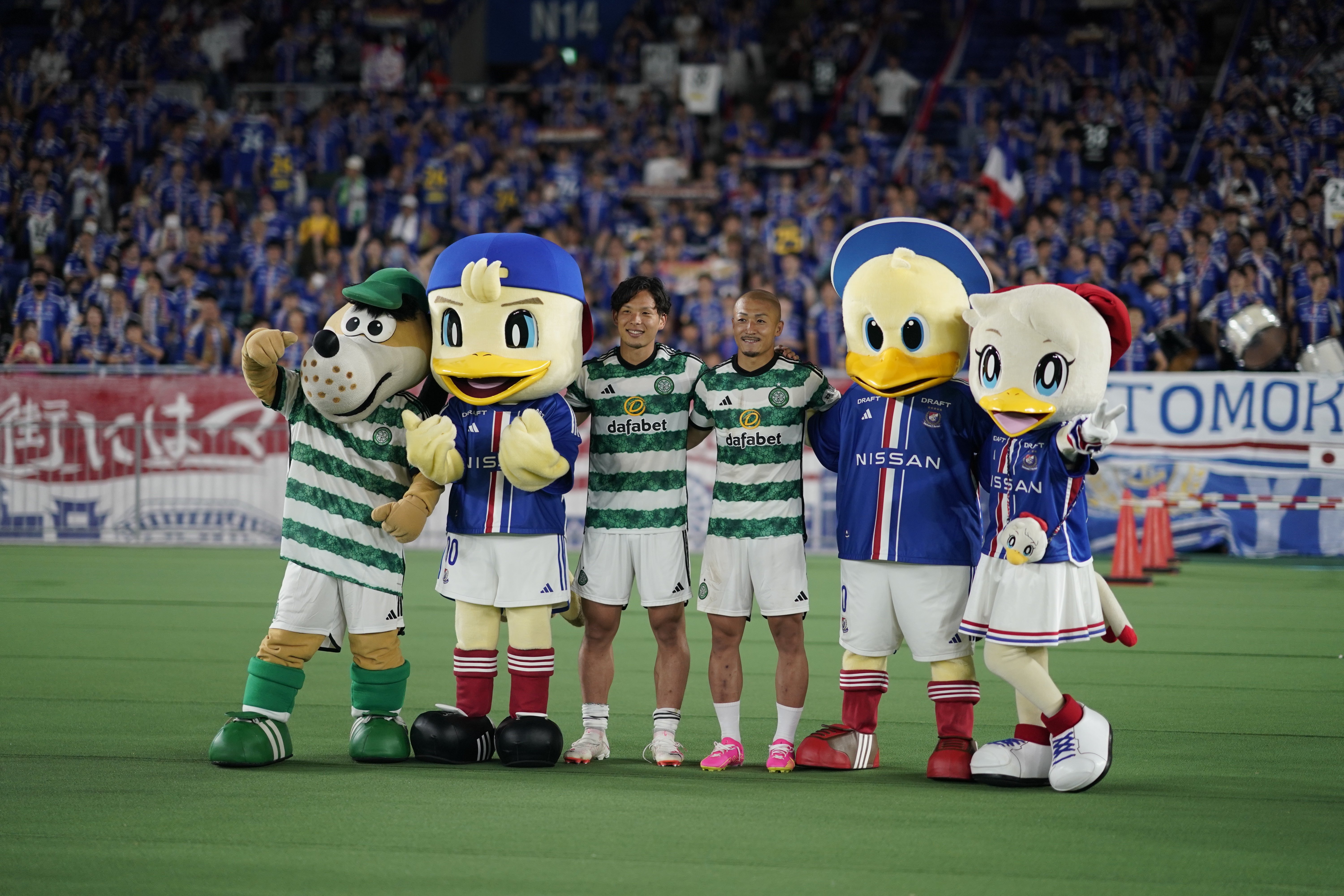 Image hình ảnh hình ảnh hình ảnh hình ảnh hình ảnh hình ảnh hình ảnh hình ảnh Daizen Maeda - Marinos defeat Celtic in Yokohama, 6-4, as Maeda notches hat-trick ...