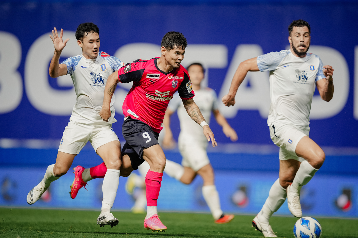 Cerezo Osaka and BG Pathum United thrill in Thai Life Insurance J.LEAGUE ASIA CHALLENGE 2023/24 powered by MEIJI YASUDA