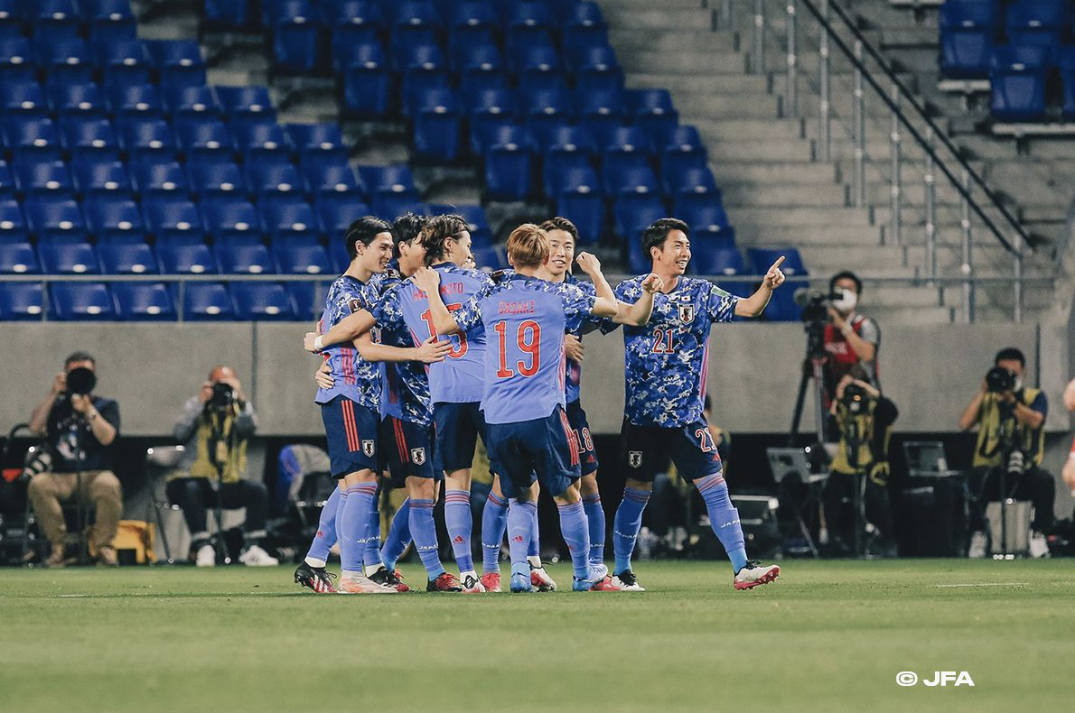 J.LEAGUE stars past and present star for Japan in crucial World Cup qualifiers