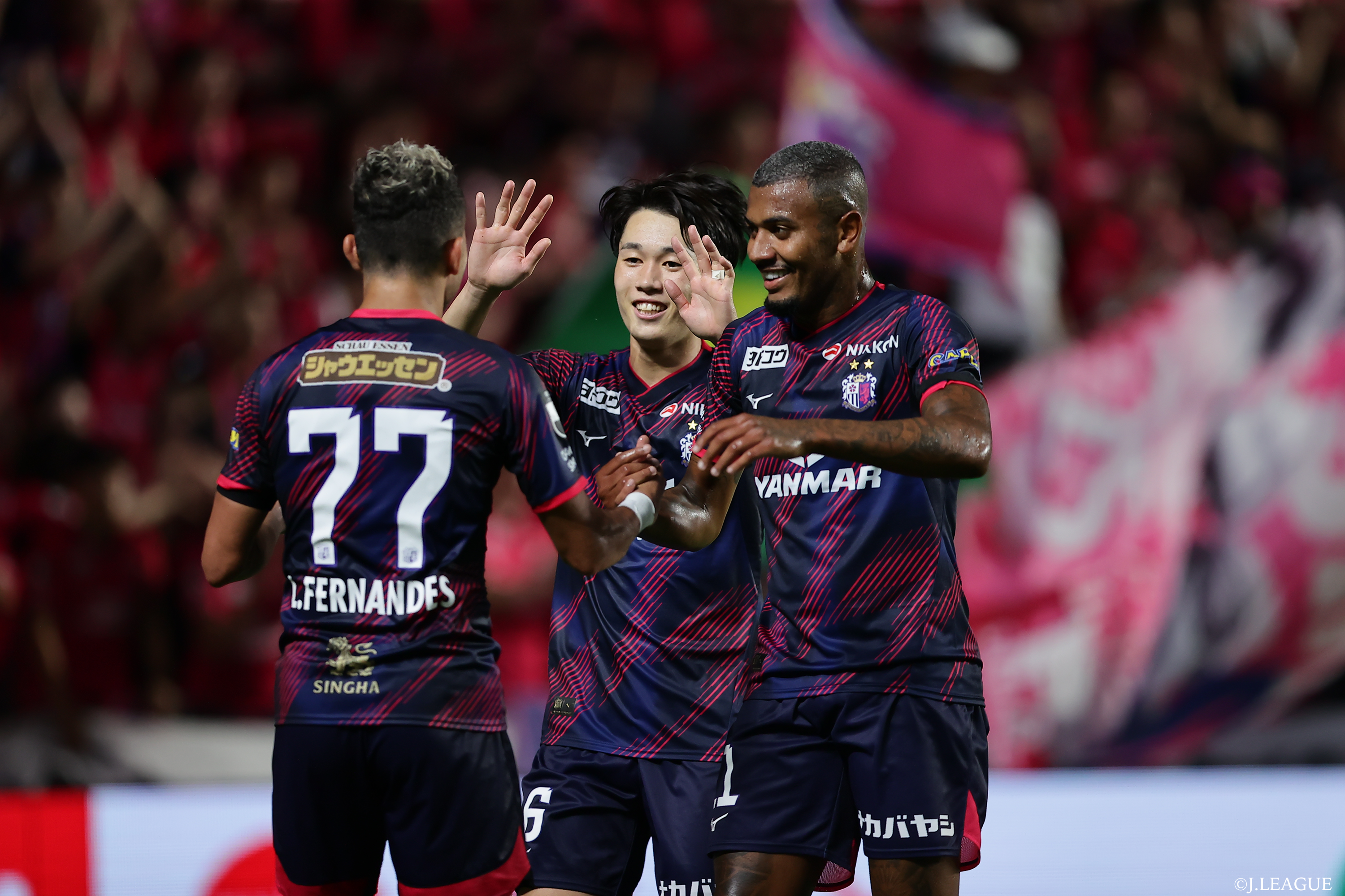 J1 League Match Week 25 Recap: C-Osaka prove too strong for