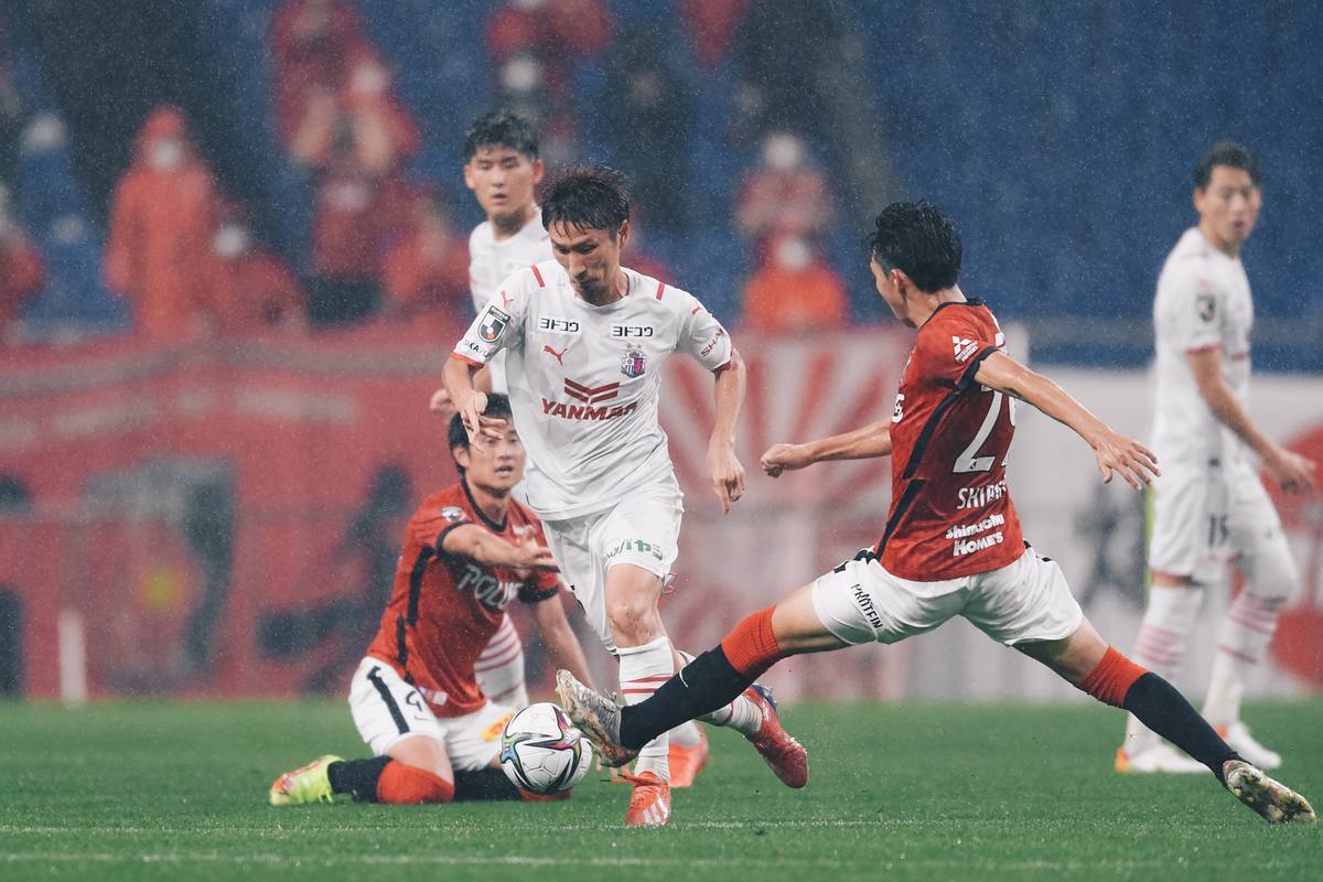 [MEIJI YASUDA J1 League 29th Urawa Reds vs. Cerezo Osaka]