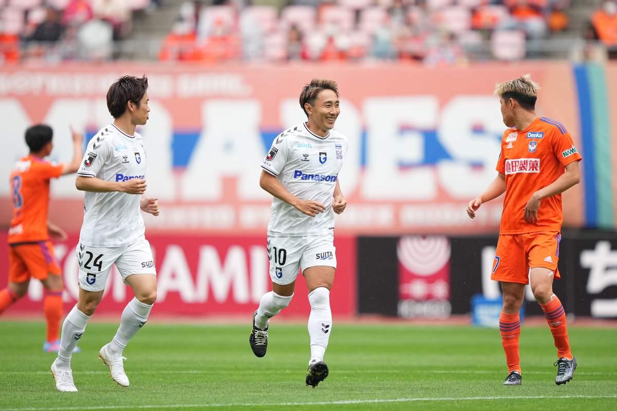 Gamba try to build on win in trip to Fukuoka