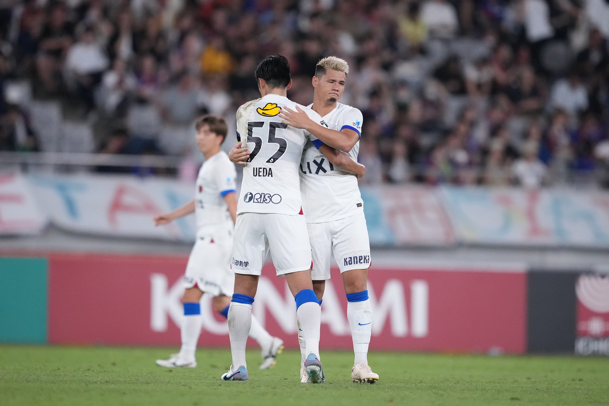 Kashima resume push for AFC Champions League place against Consa