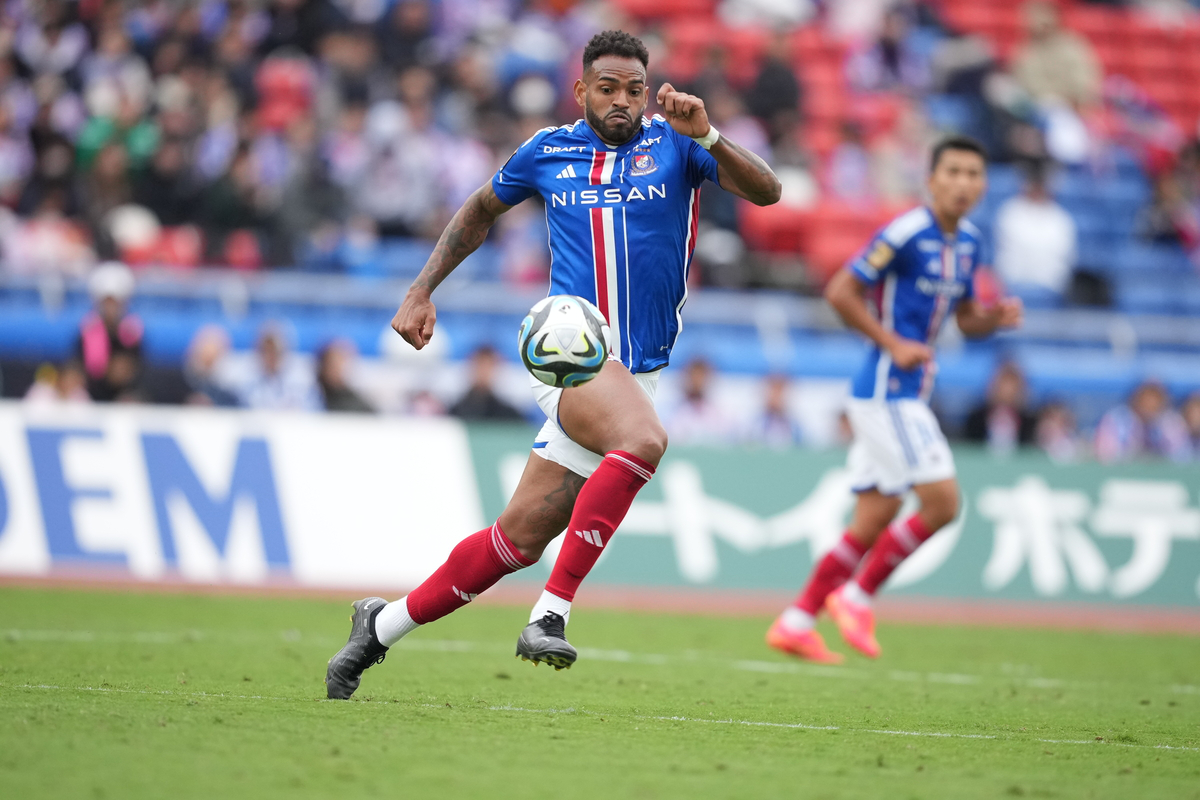 Marinos finish off second-place season with trip to Kyoto