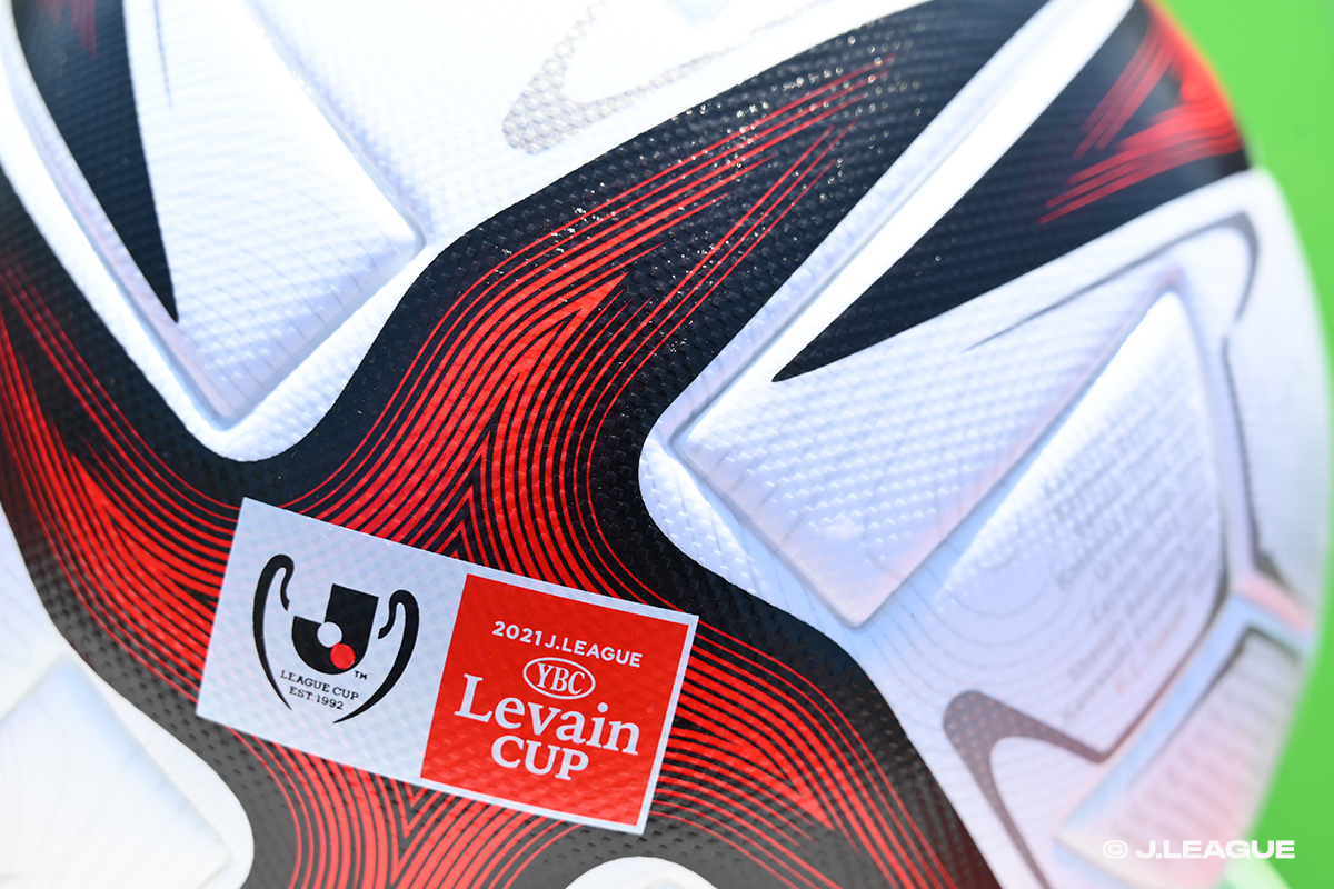 J.LEAGUE YBC Levain CUP semi-finals begin, Nagoya and Cerezo impress