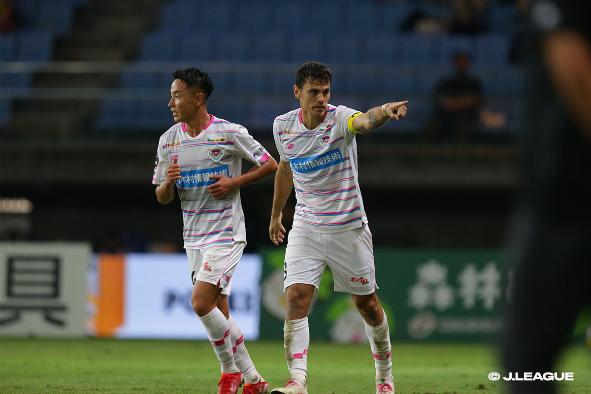 Eduardo scores free-kick winner, earns shutout in standout performance for Sagan Tosu