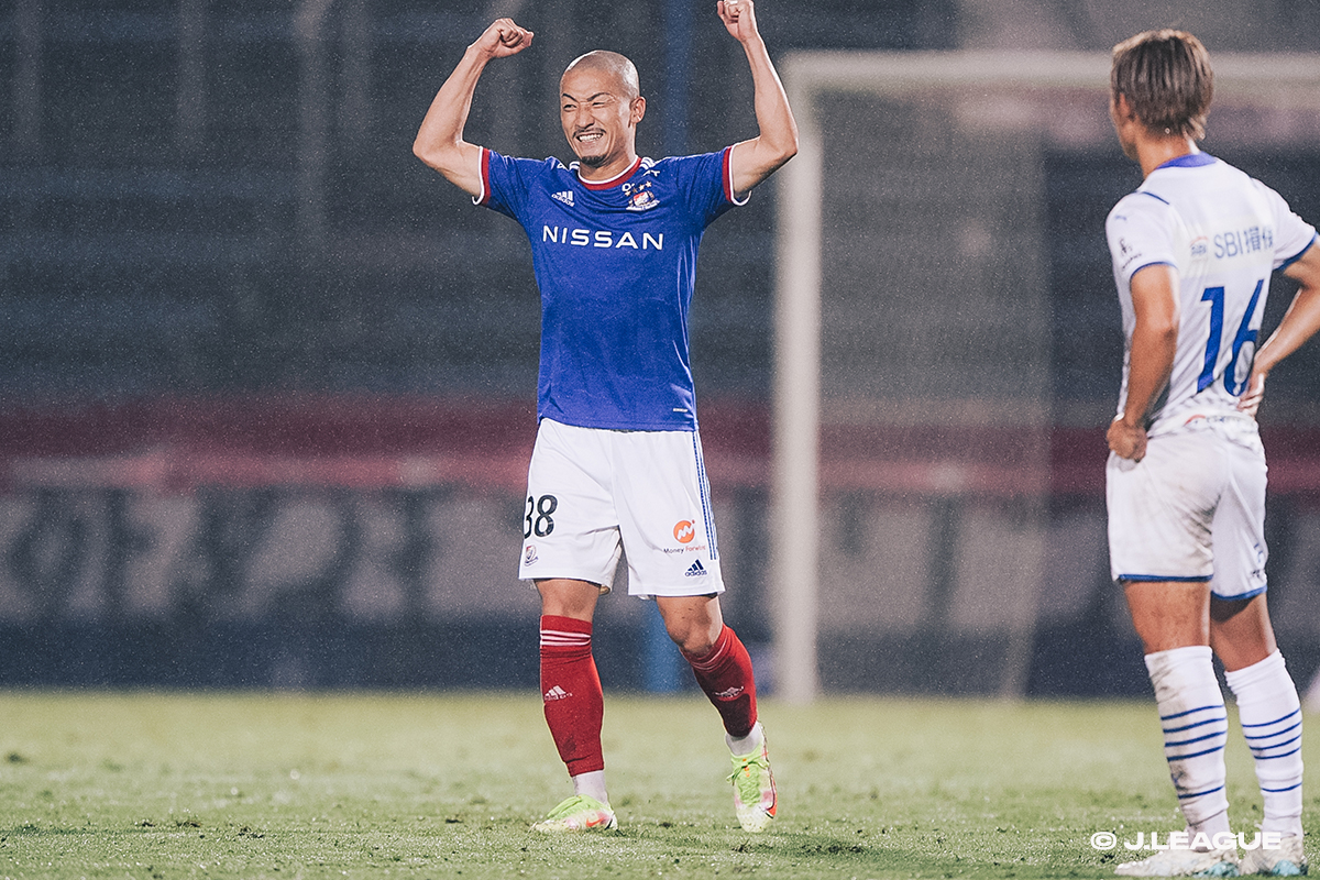 Daizen Maeda notches hat trick, leads Marinos to dominant win over Trinita