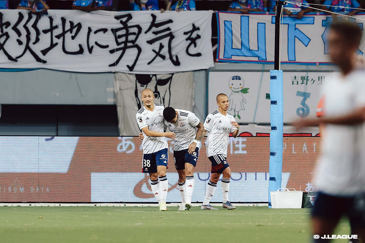 [MEIJI YASUDA J1 League 26th Sagan Tosu vs. Yokohama F･Marinos]